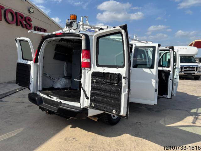 2016 Chevrolet Express 2500