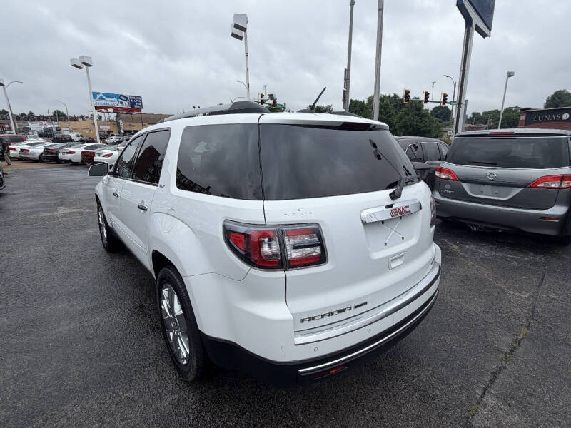 2017 GMC Acadia Limited