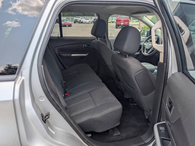 2014 Ford Edge SE