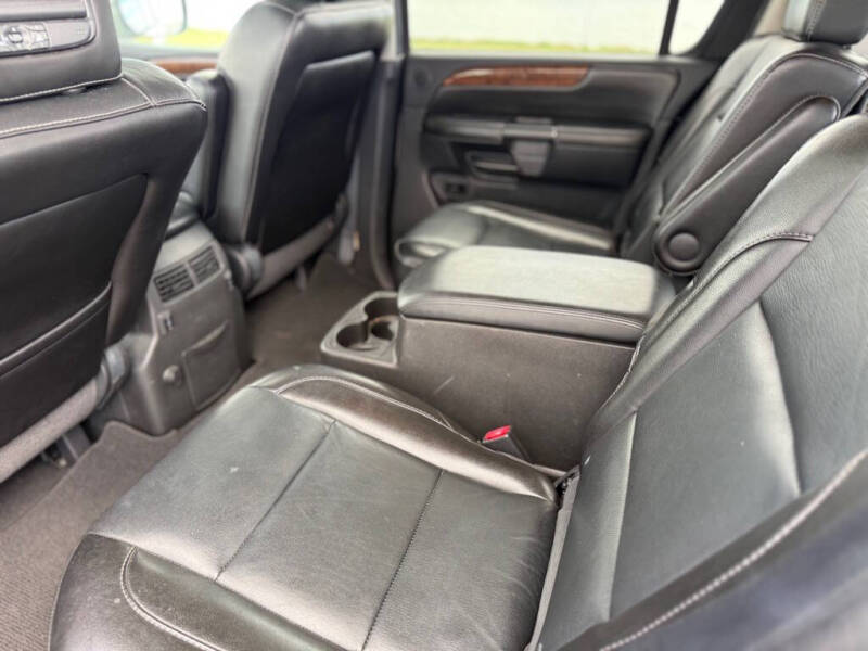 2014 Nissan Armada Platinum