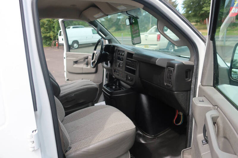 2016 Chevrolet Express 2500