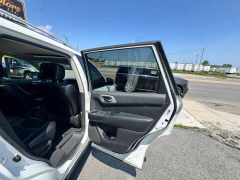 2014 Nissan Pathfinder Platinum