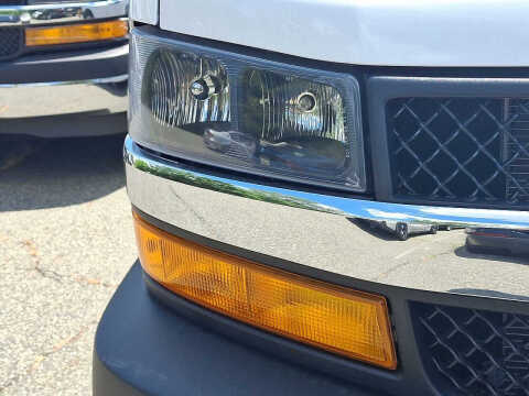 2025 Chevrolet Express 2500