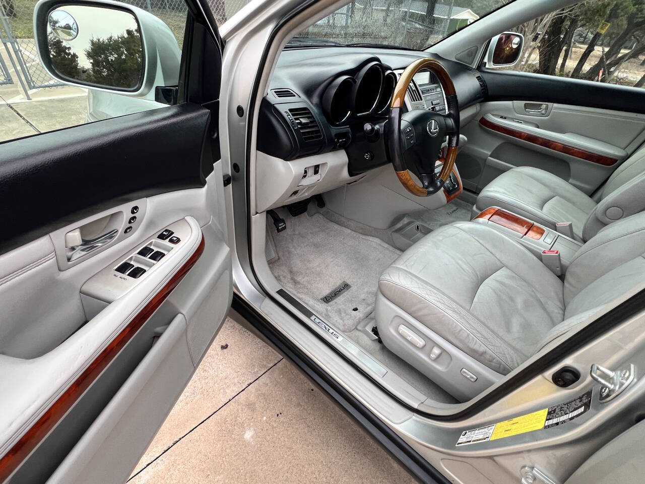 Used Car 2004 Lexus Rx 330  Base 4dr Suv For Sale Under $10,000 In Austin, Texas