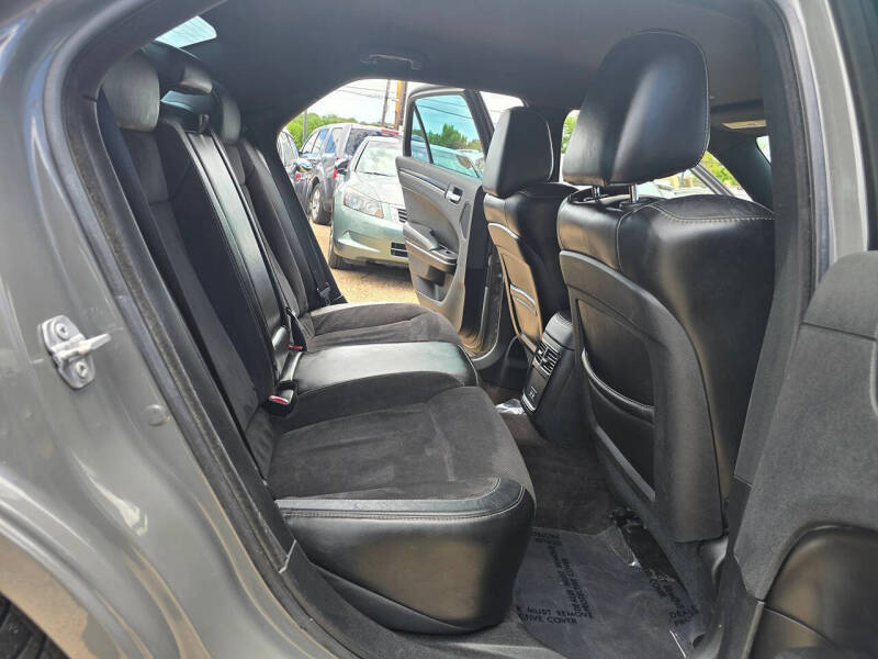 2017 Chrysler 300 S