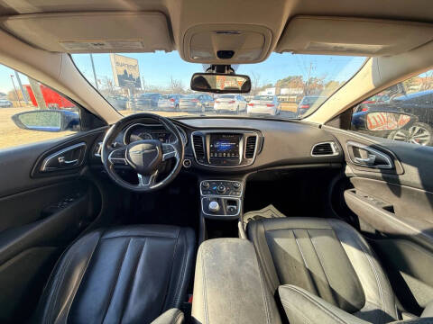 2017 Chrysler 200 Limited Platinum