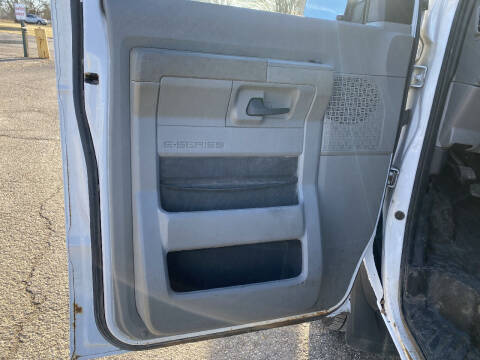 2013 Ford E-Series E-250