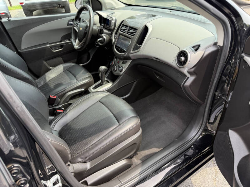 2016 Chevrolet Sonic LTZ Auto