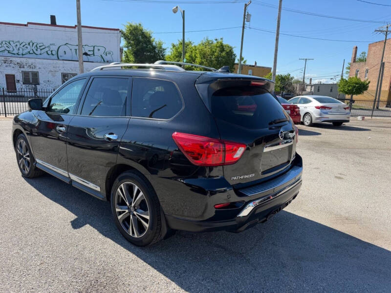 2019 Nissan Pathfinder Platinum