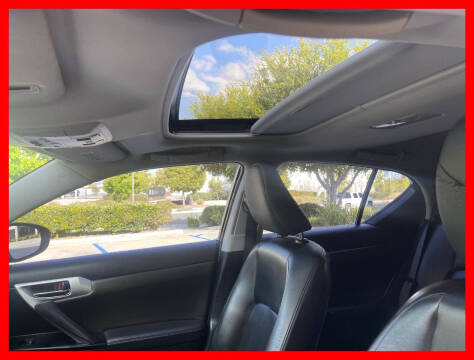 2013 Lexus CT 200h