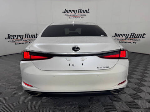 2025 Lexus ES 350