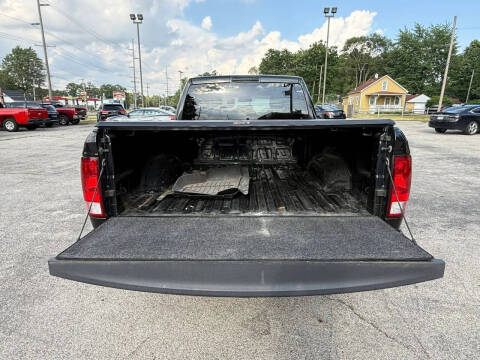 2017 RAM 1500 Express