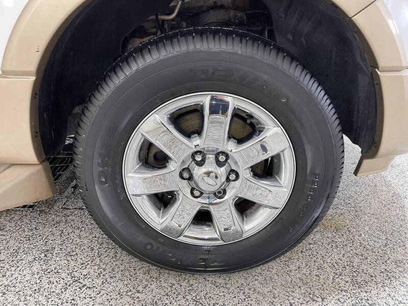 2012 Ford Expedition XLT