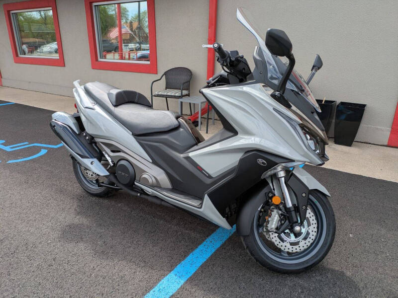 2025 Kymco AK 550i