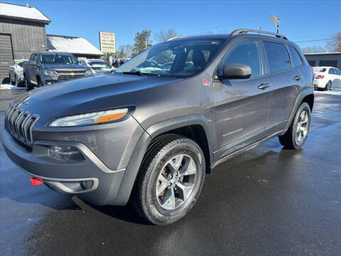2016 Jeep Cherokee for sale at HUFF AUTO GROUP in Jackson MI