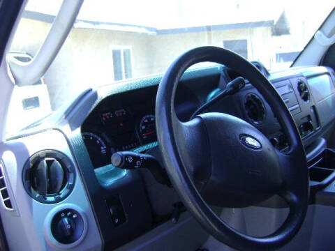 2013 Ford E-Series E-350 SD XL