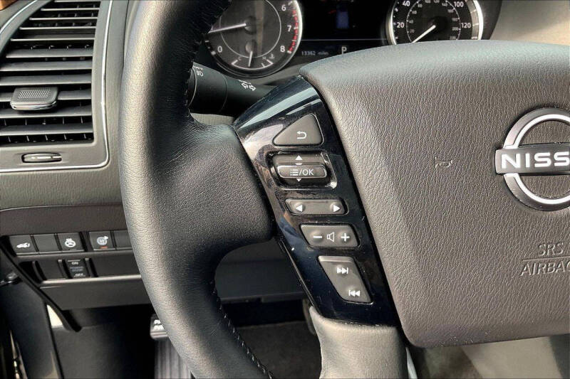 2024 Nissan Armada SL