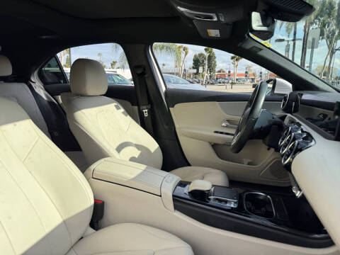 2020 Mercedes-Benz A-Class A 220