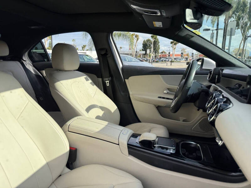 2020 Mercedes-Benz A-Class A 220