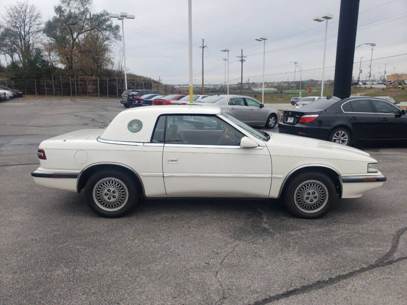 1990 Chrysler TC