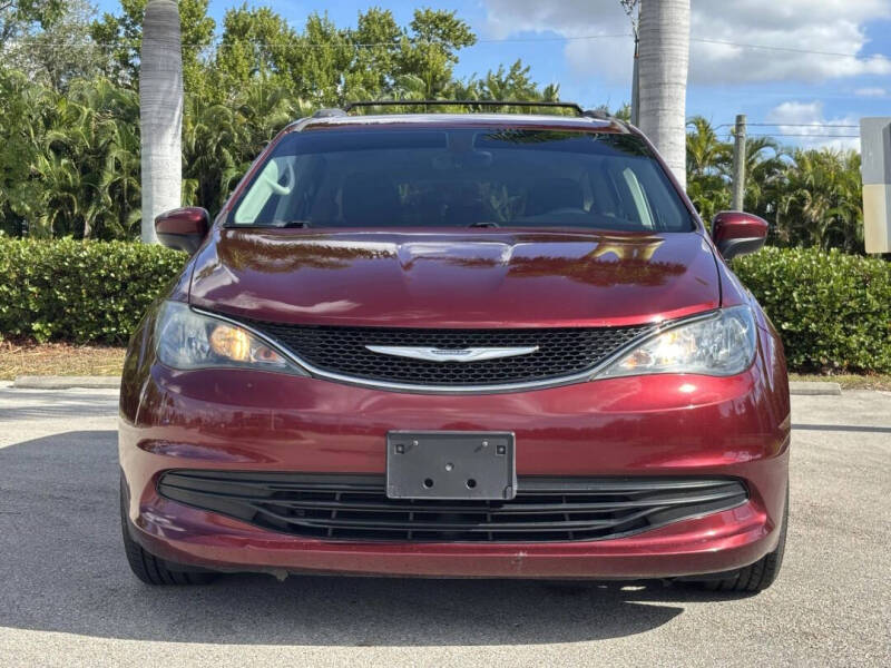 2017 Chrysler Pacifica Touring