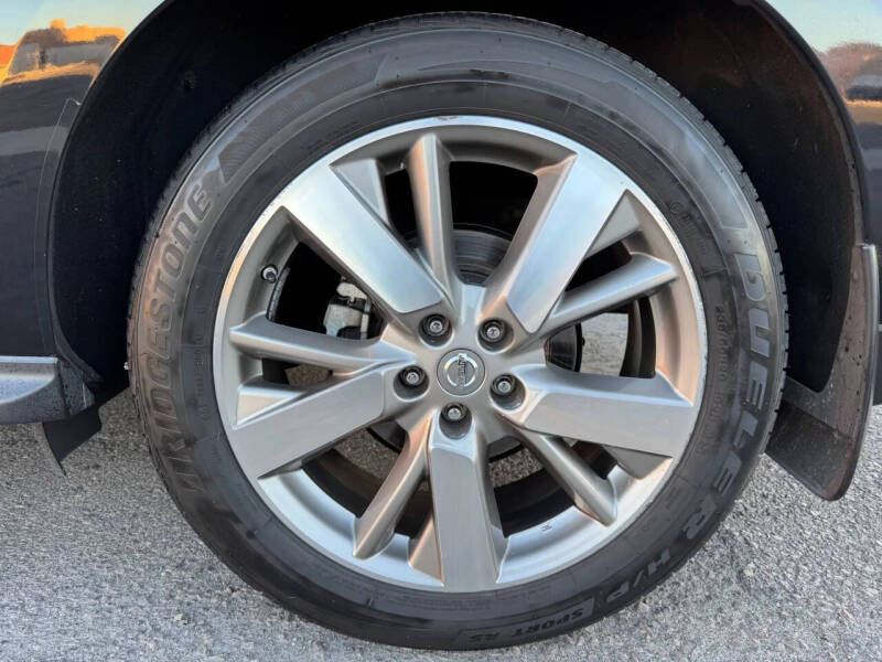 2014 Nissan Pathfinder Platinum