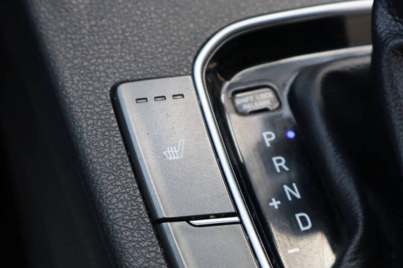 2019 Hyundai Elantra GT