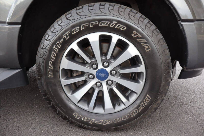 2017 Ford Expedition XLT