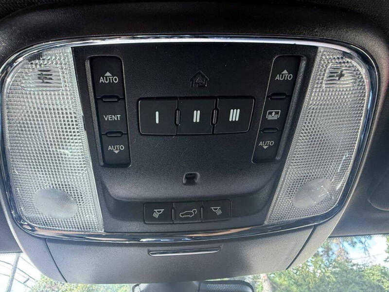 2019 Jeep Grand Cherokee Overland