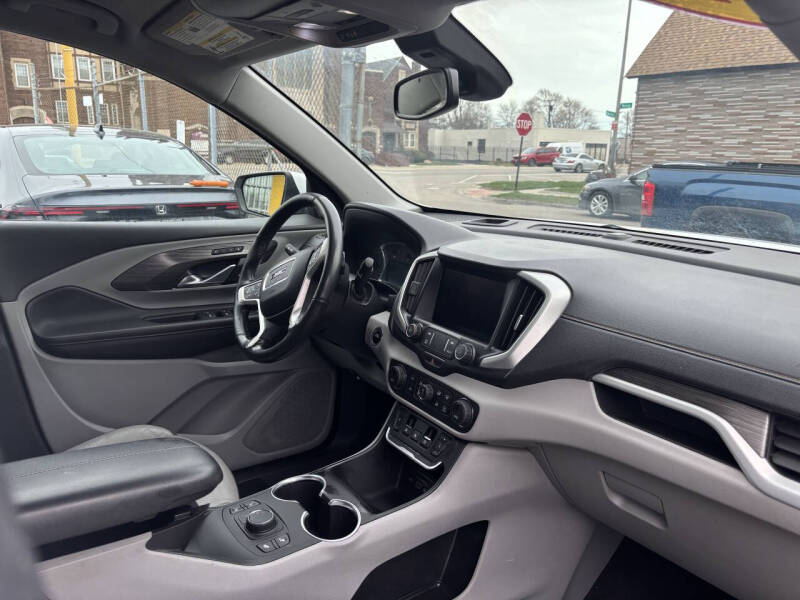 2020 GMC Terrain SLT