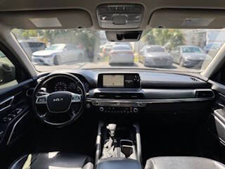 2022 Kia Telluride LX