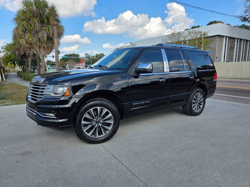 2017 Lincoln Navigator Select