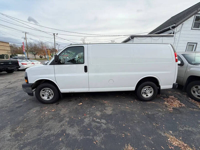 2019 Chevrolet Express 2500