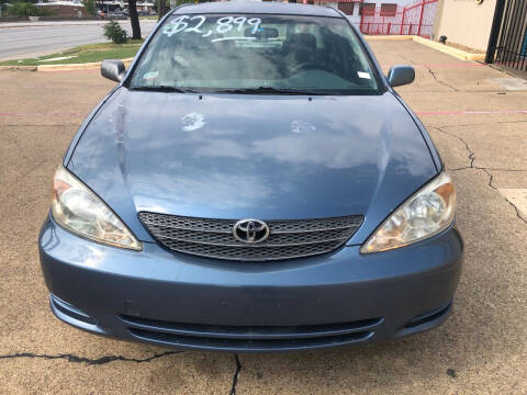 2004 Toyota Camry for sale at UGWONALI MOTORS in Dallas TX