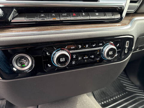 2024 GMC Sierra 1500 Elevation Standard