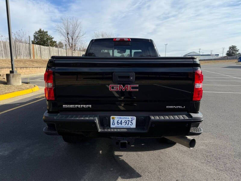 2016 GMC Sierra 2500HD Denali