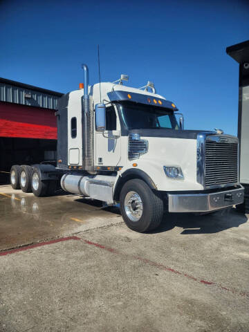 2013 Freightliner SD122 CORONADO