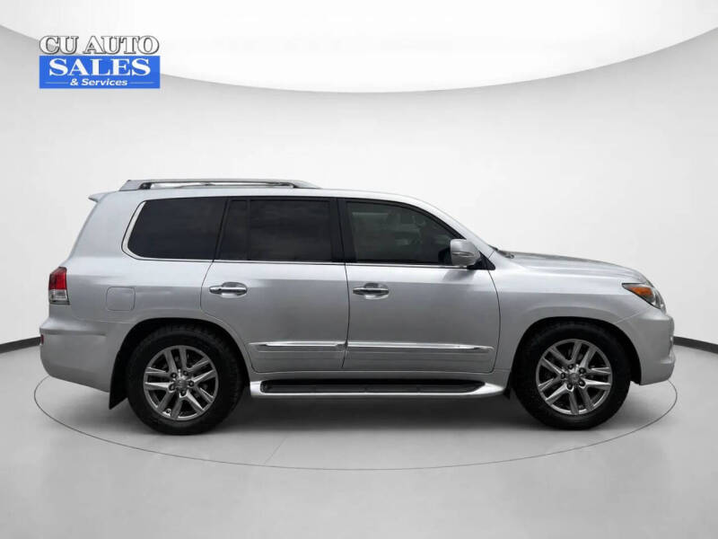 2014 Lexus LX 570