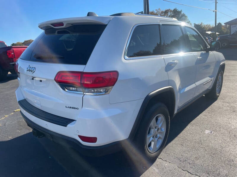 2017 Jeep Grand Cherokee Laredo