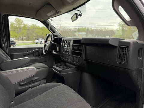 2020 Chevrolet Express 2500