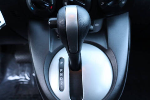 2012 Mazda MAZDA2 Touring