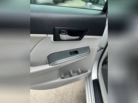 2012 Toyota Camry Hybrid