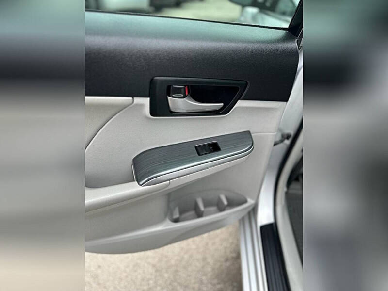 2012 Toyota Camry Hybrid