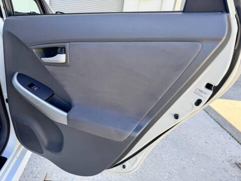 2010 Toyota Prius III