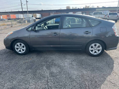 2008 Toyota Prius for sale at Enterprise Ave Auto Sales in Cleveland OH