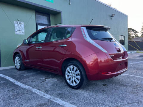 2015 Nissan LEAF SV