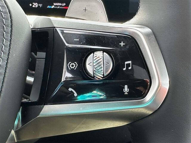 2025 BMW 7 Series 740i xDrive