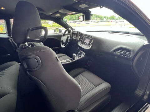 2019 Dodge Challenger SXT