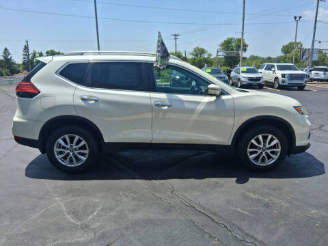 2017 Nissan Rogue SV