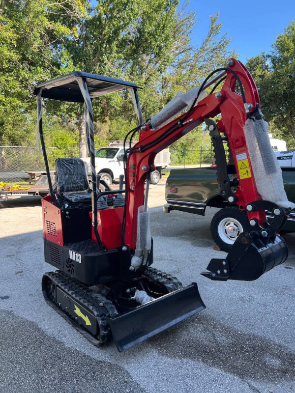 2024 MIVA MINI-EXCAVATOR CRAWLER VA13